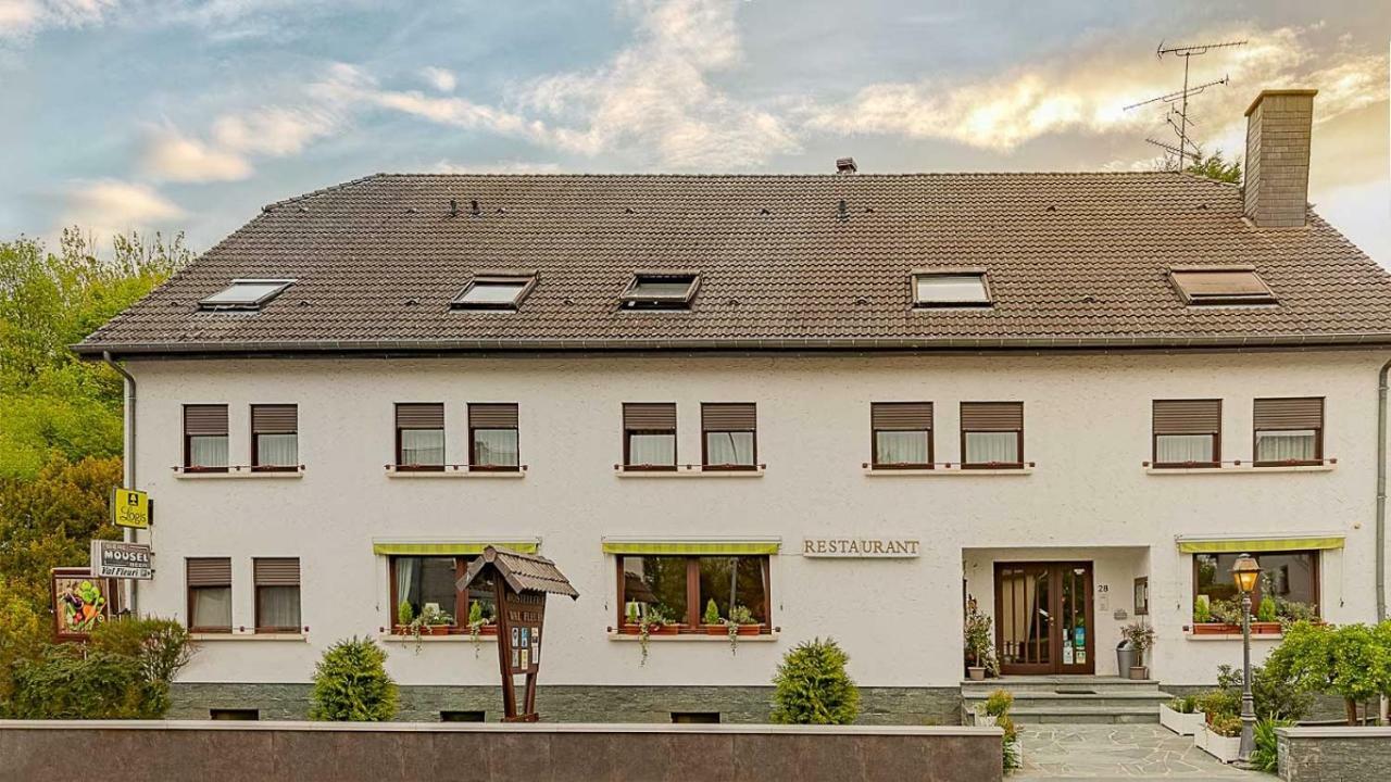 Hostellerie Val Fleuri Mersch Eksteriør bilde
